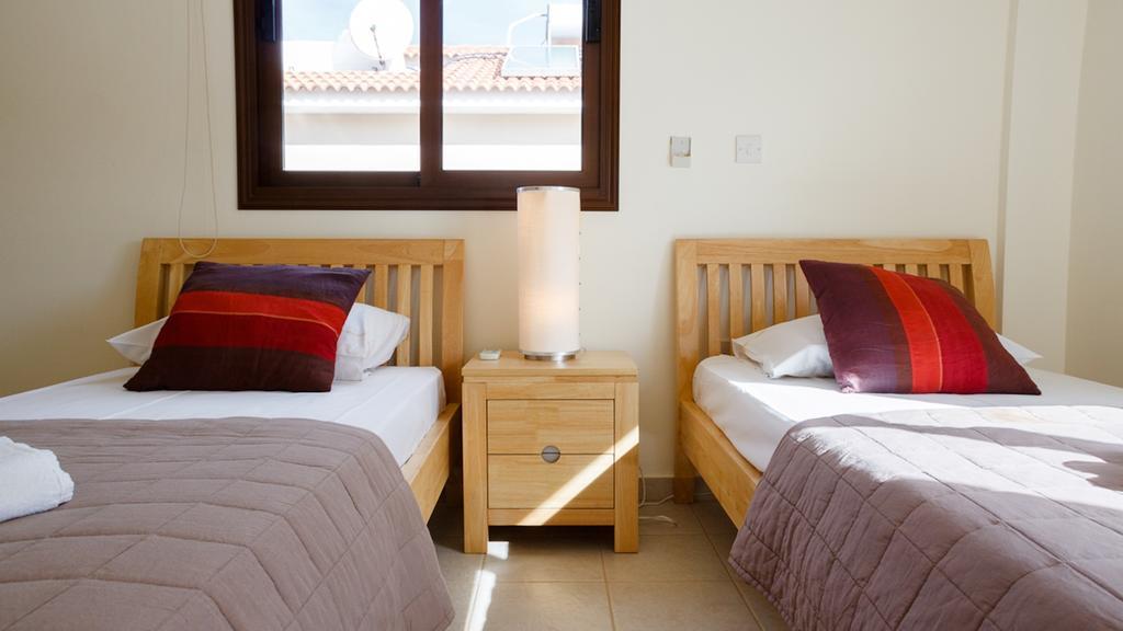 Protaras Holiday Villa 007 Стая снимка